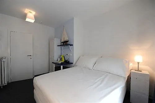 Avenue Beach Hotel Oostende 3*,  België